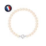 Un Bracelet NOELYSE | Or Blanc & Perles Roses de Perlinea avec un fermoir en argent est présenté sur un fond blanc. Le logo rond Artisan Bijoutier Français apparaît dans le coin supérieur gauche.