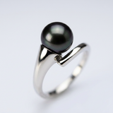 Anello- Perle Coltivate- Rotonde 8-9 mm Nero Tahiti- Oro Bianco