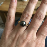 Anello- Perle di Tahiti- Rotonde 8-9 mm- Oro giallo- Diamanti