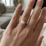 Anello con perle coltivate d'acqua dolce in oro bianco - diametro rotondo 8-9 mm Rosa