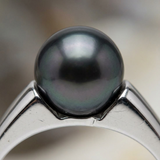 Anello con perla coltivata nera di Tahiti | Irina