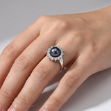 Anello in argento e perla nera | Luana