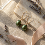 Orecchini - Perle coltivate d'acqua dolce - Diametro pera 9-10 mm Verde intenso - Gioielli da donna - Oro giallo