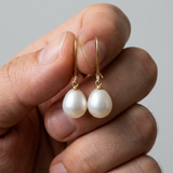 Orecchini - Perle coltivate - Pera Diametro 9-10 mm Oro bianco-giallo