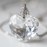Collana “Cuore SWAROVSKI”.