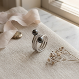 Toi &amp; Moi Bottone Perla Coltivata D'acqua Dolce 7-8 mm Nera Tahiti - Argento 925 Millesimali