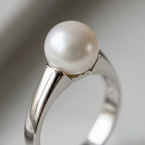 Anello- Perle Coltivate- Rotonde 8-9 mm Bianche- Oro Bianco