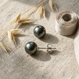 Orecchini in argento con perle coltivate di Tahiti - Diametro 8-9 mm 
