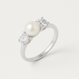Anello in argento e perla bianca | Leane