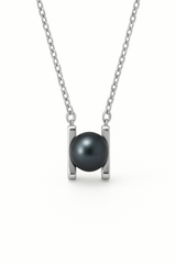Collana di perle coltivate d'acqua dolce d'acqua dolce di Tahiti nera in argento 2C